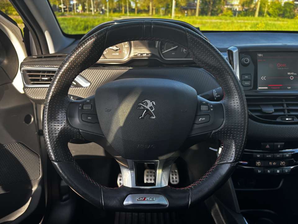 Peugeot 208 - Imagem 16