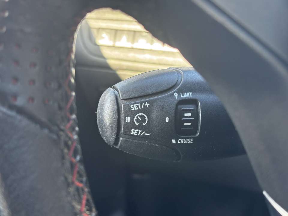 Peugeot 208 - Imagem 20