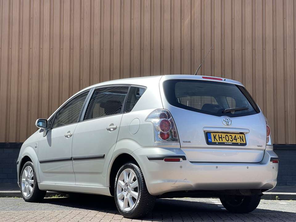 Toyota Corolla Verso - Imagem 7