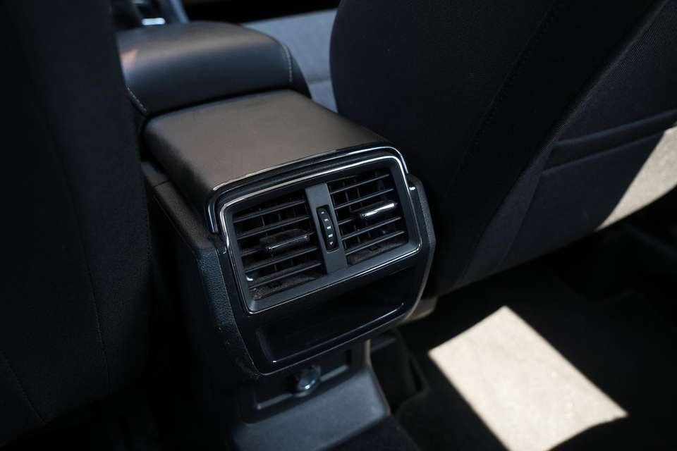 Skoda Karoq - Imagem 14