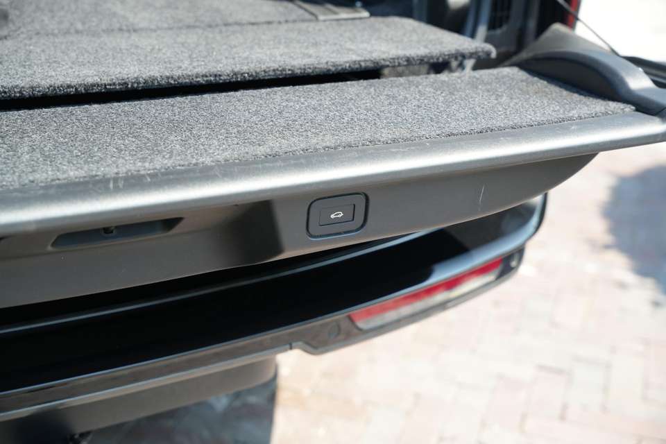 Car picture 18