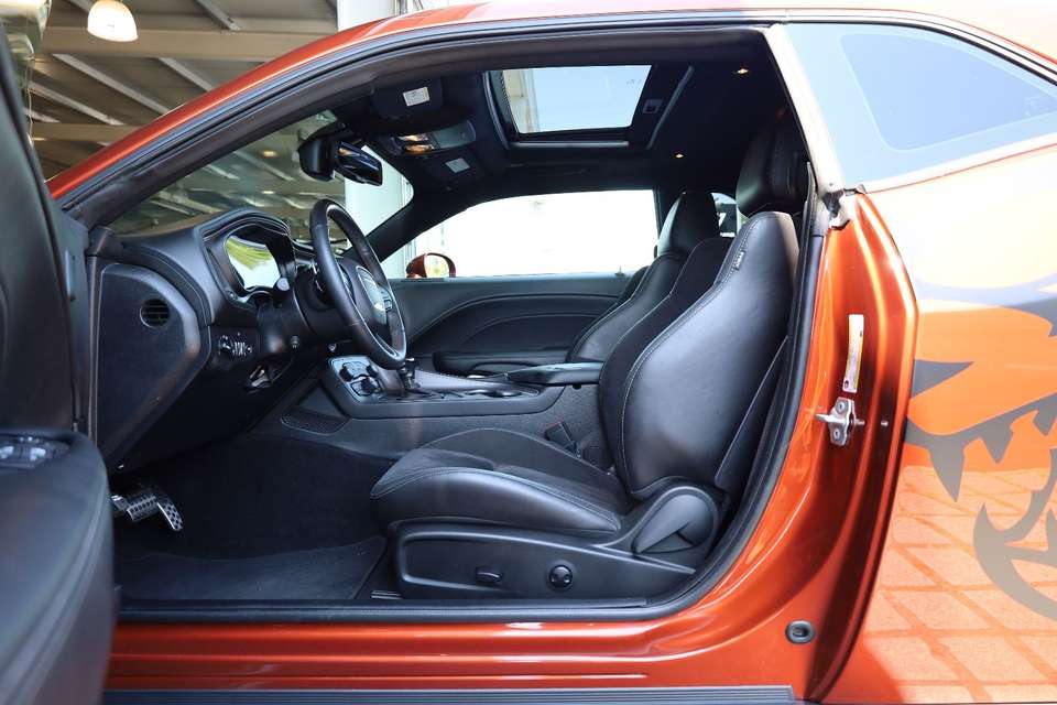 Dodge Challenger - Imagem 9