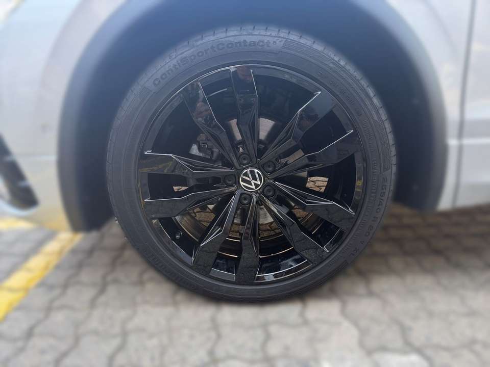 Car picture 3