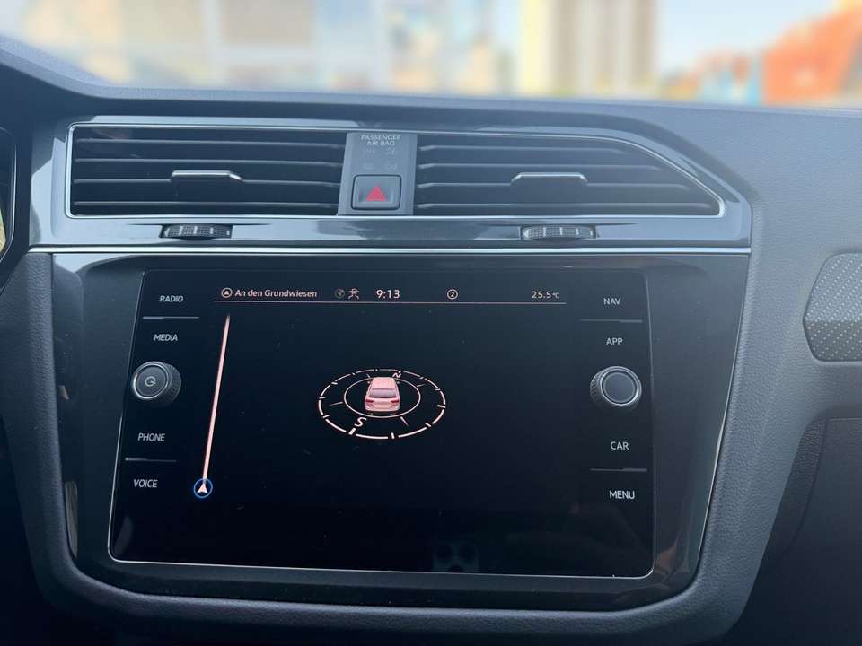Car picture 9