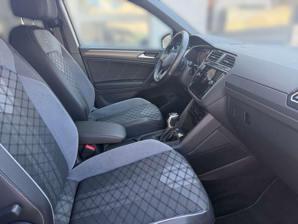 Car picture 12