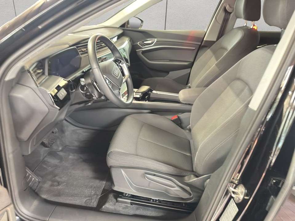 Car picture 11