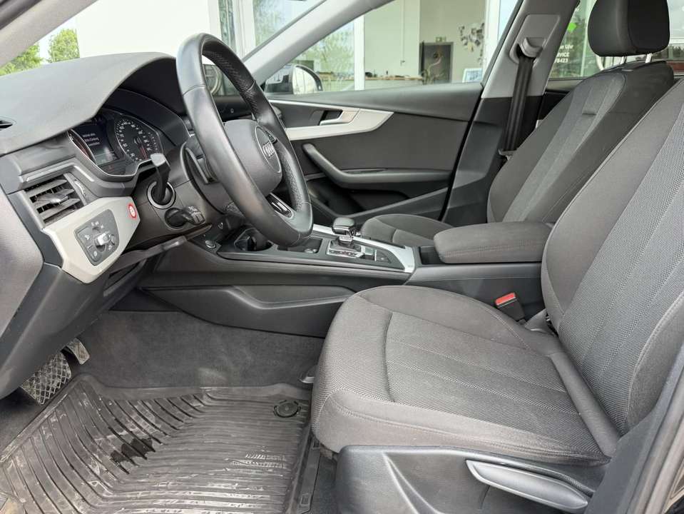 Car picture 9
