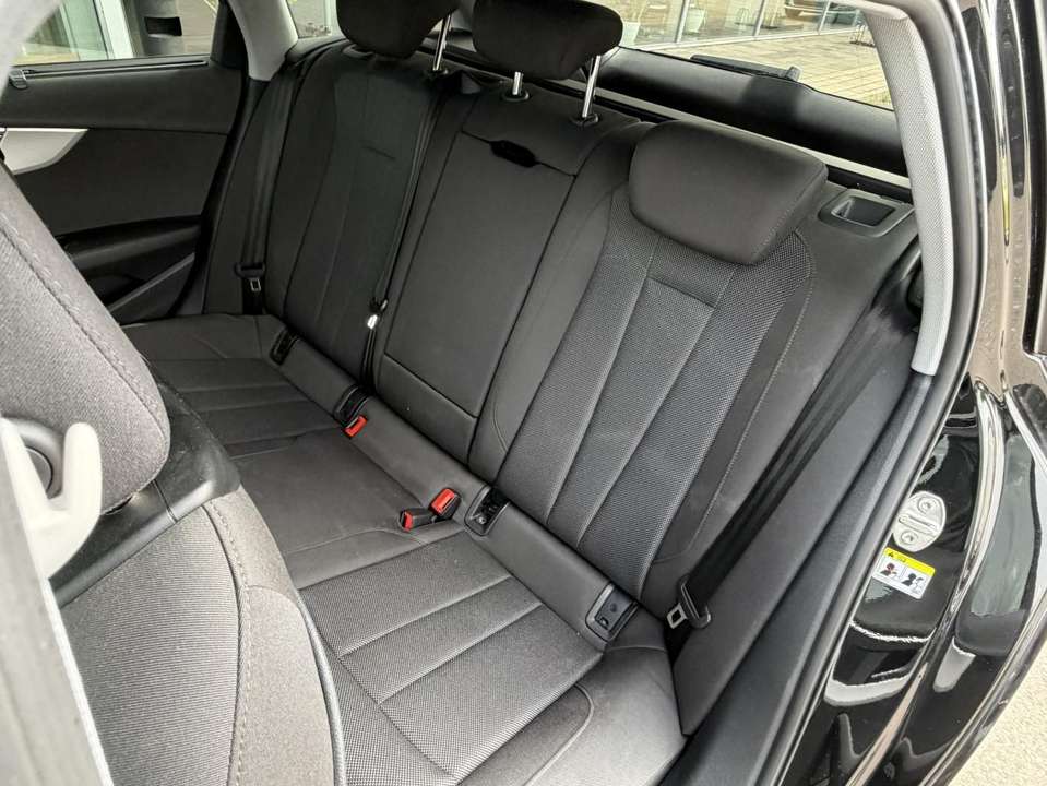 Car picture 11