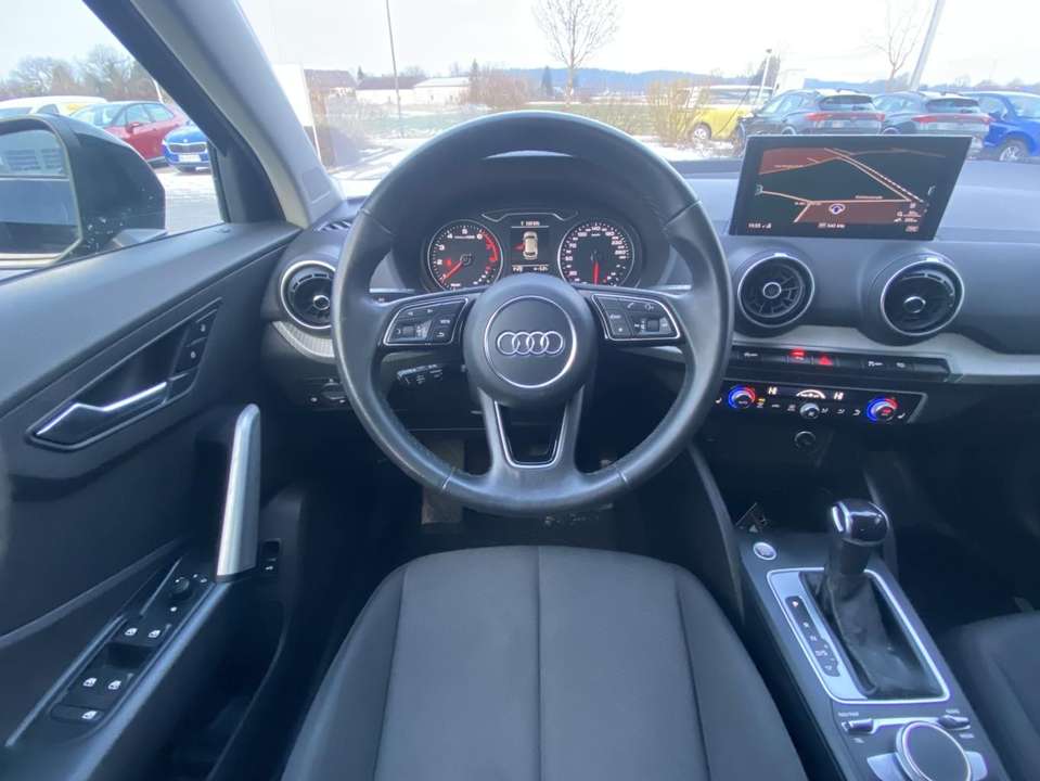 Audi Q2 - Imagem 11