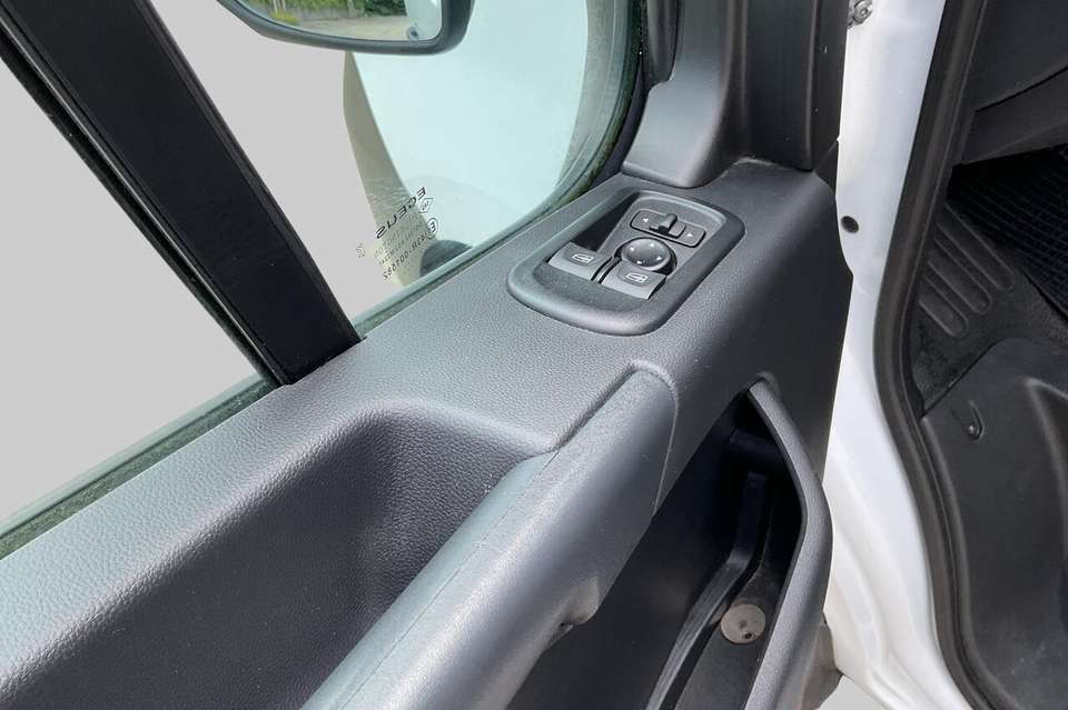 Car picture 11