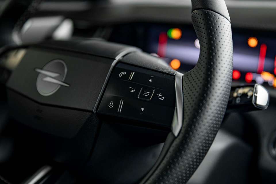 Opel Grandland - Imagem 12