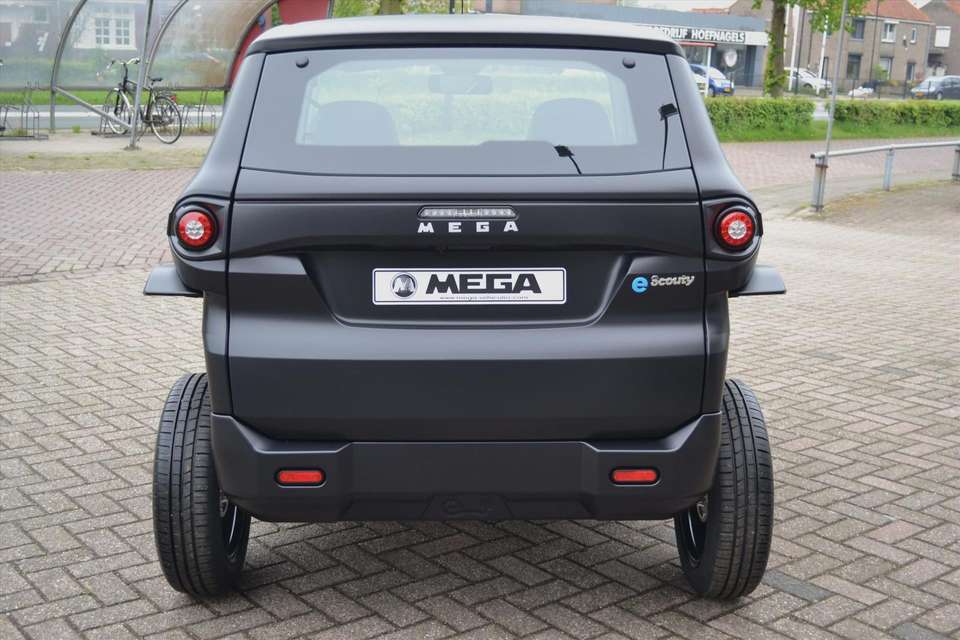 Aixam Mega - Imagem 4