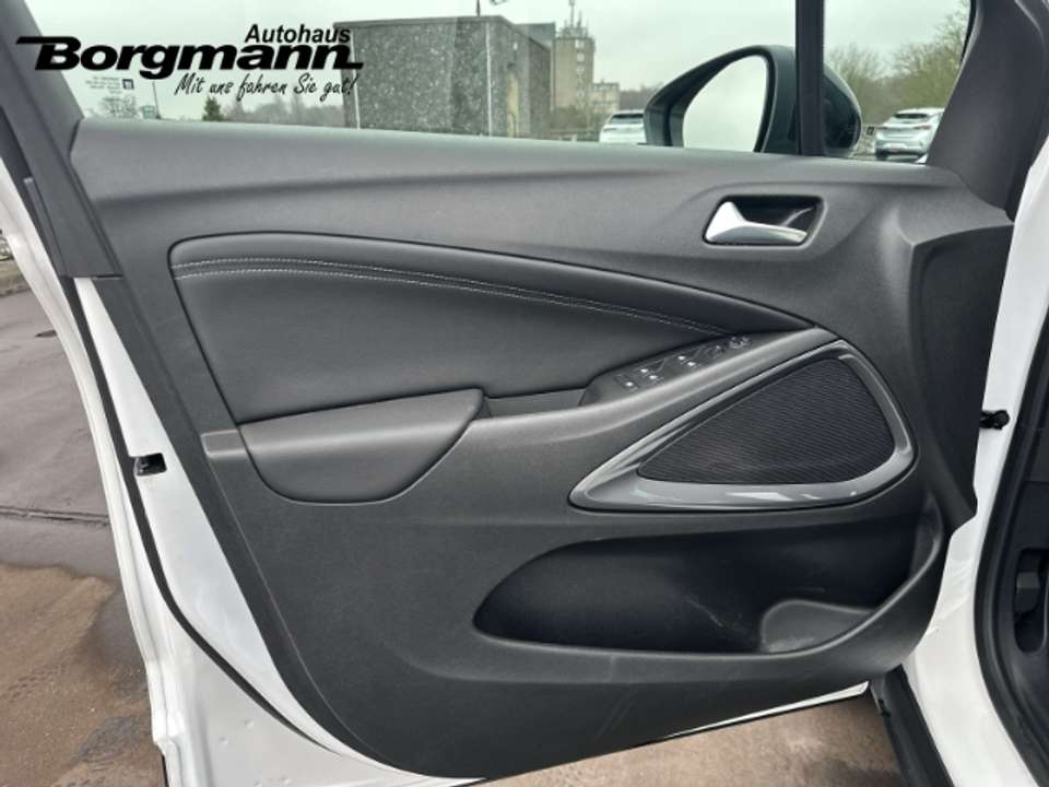 Car picture 11