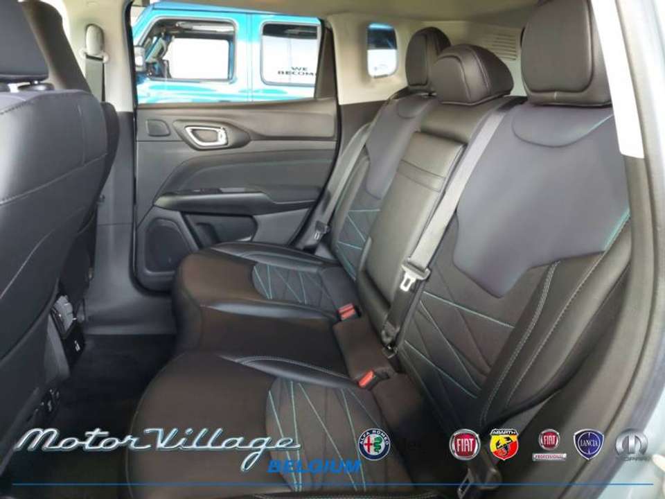 Car picture 10