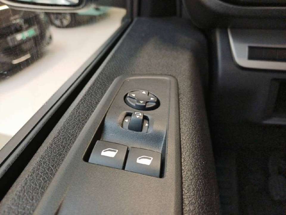 Car picture 16