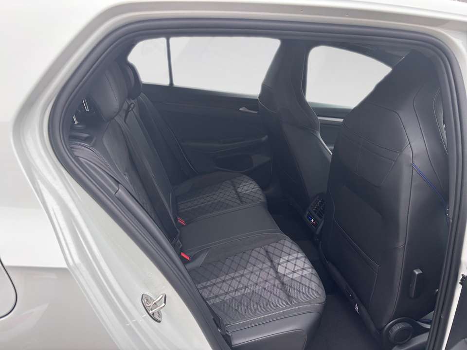 Volkswagen Golf - Imagem 10