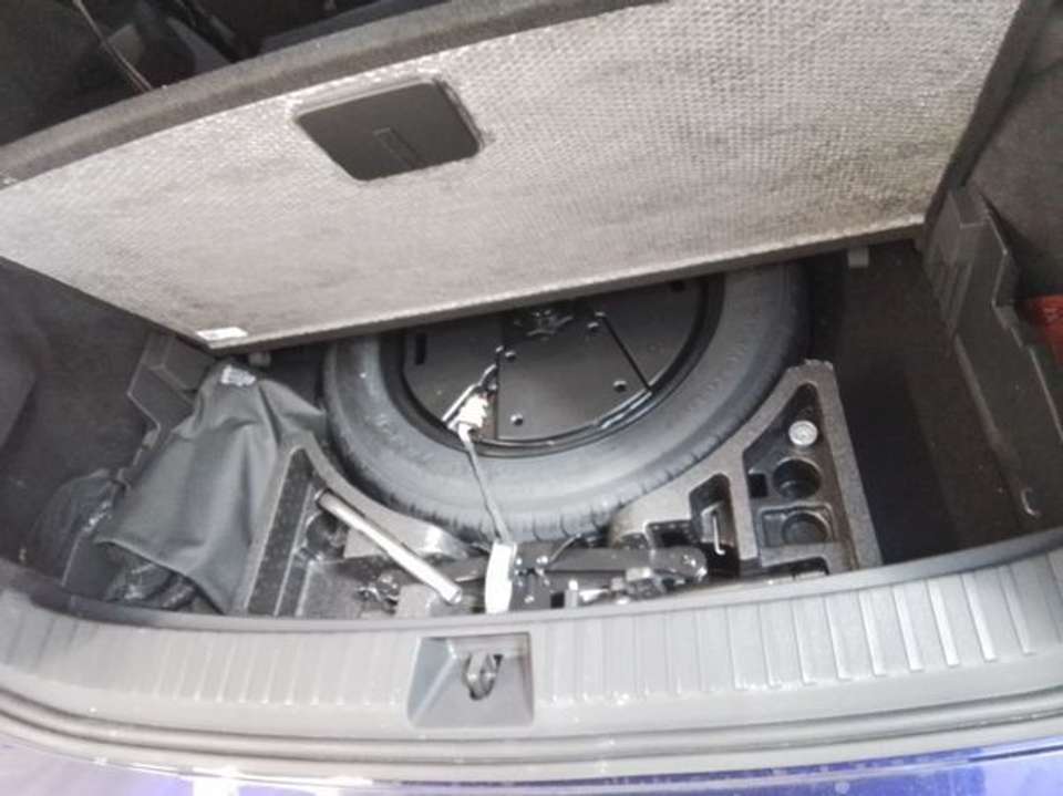 Car picture 14