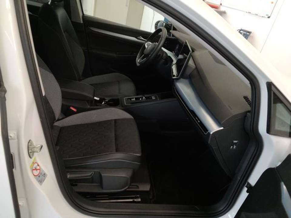 Volkswagen Golf Variant - Imagem 15