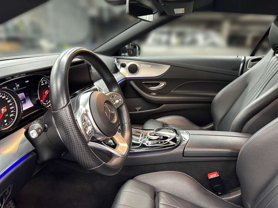 Mercedes-Benz E 200 - Imagem 8