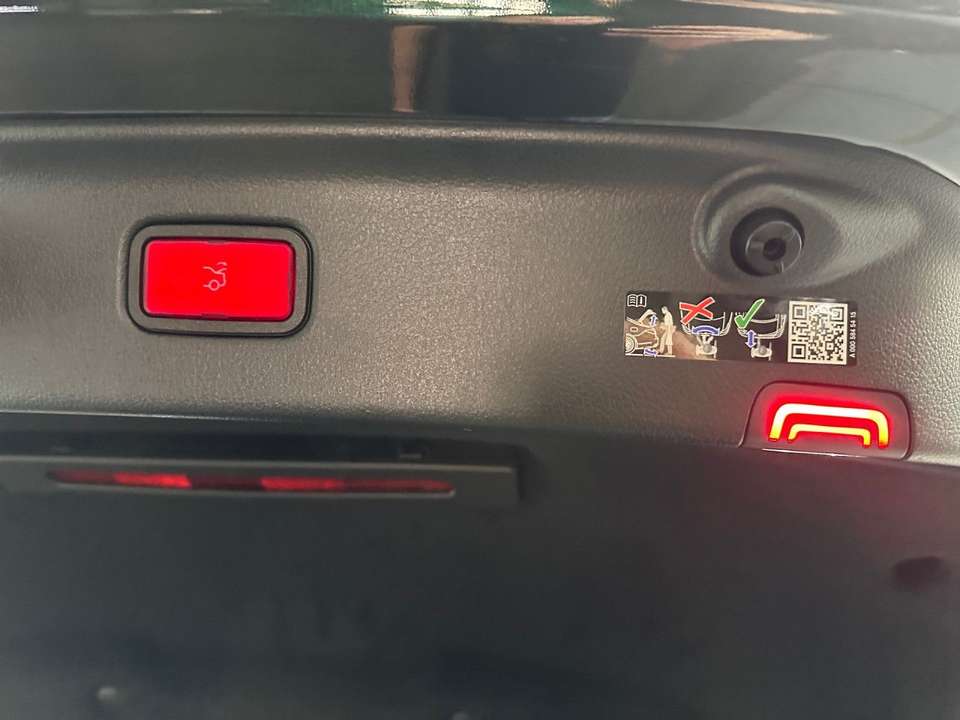 Car picture 14