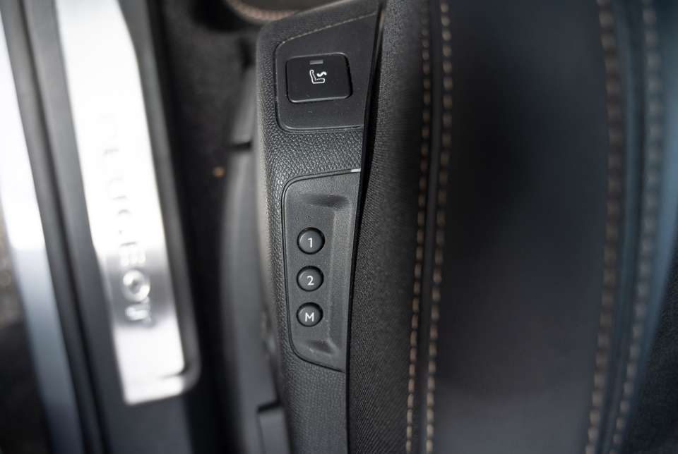 Car picture 9