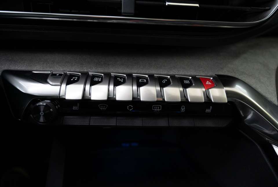 Car picture 9