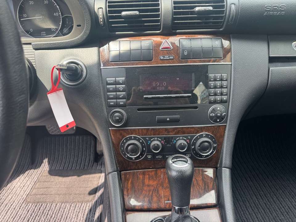 Car picture 9