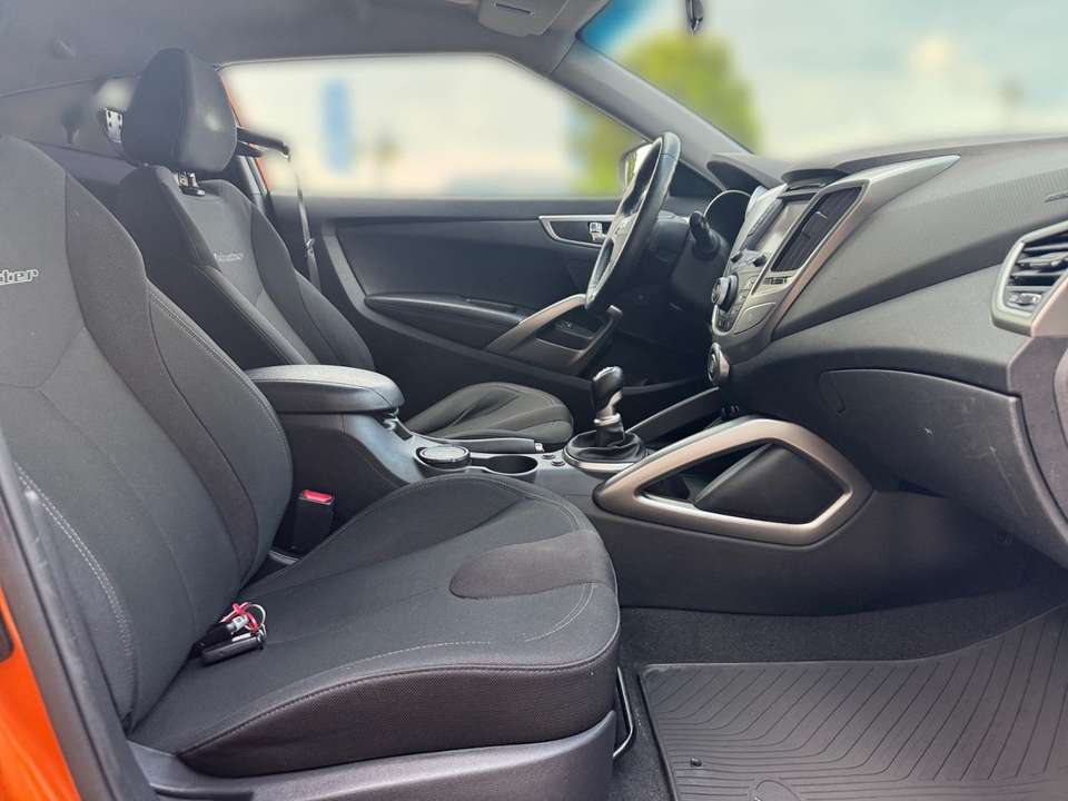 Hyundai VELOSTER - Imagem 14