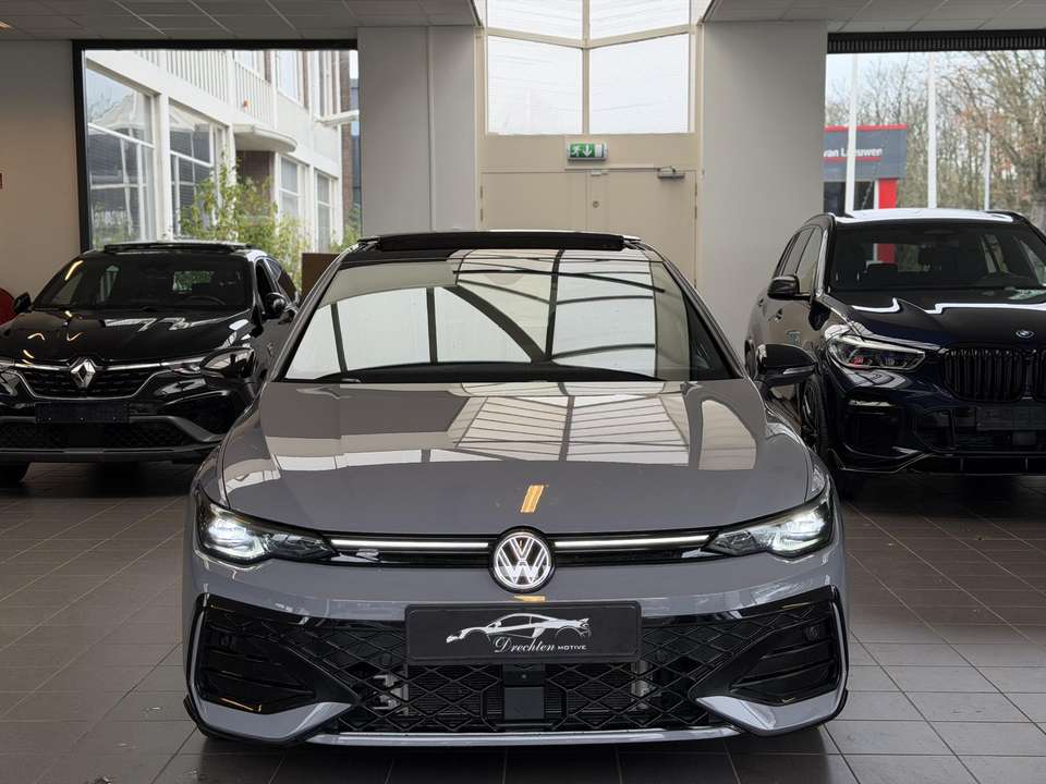 Volkswagen Golf - Imagem 3