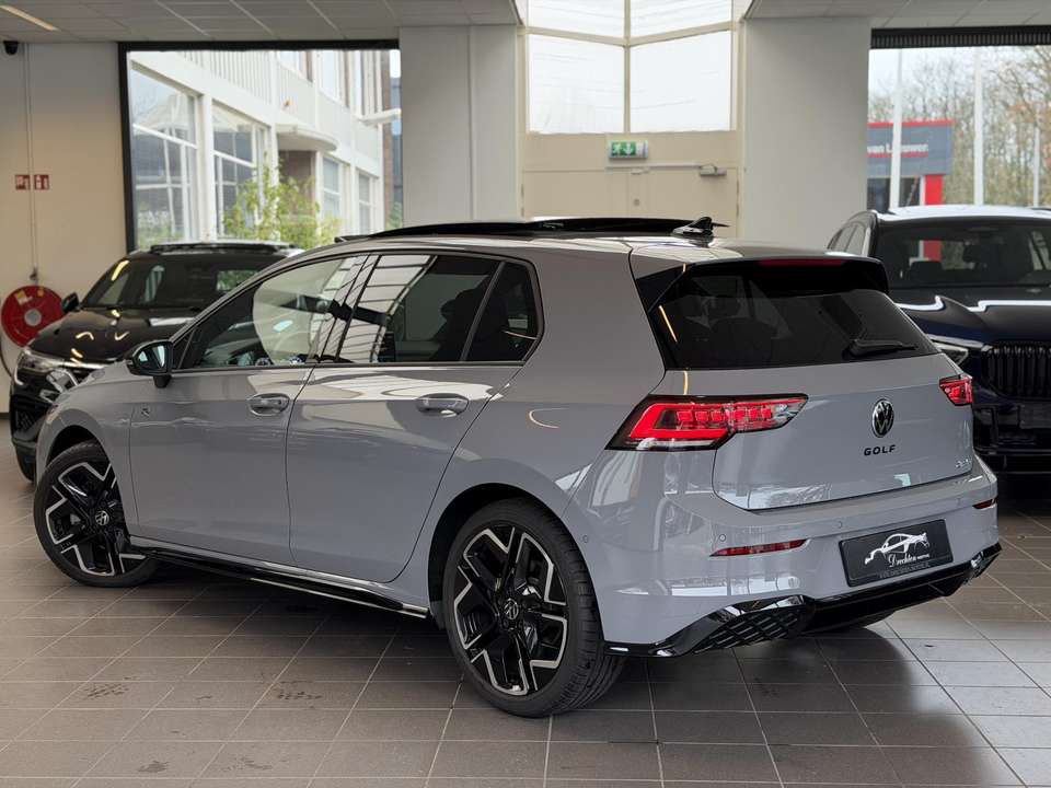 Volkswagen Golf - Imagem 8
