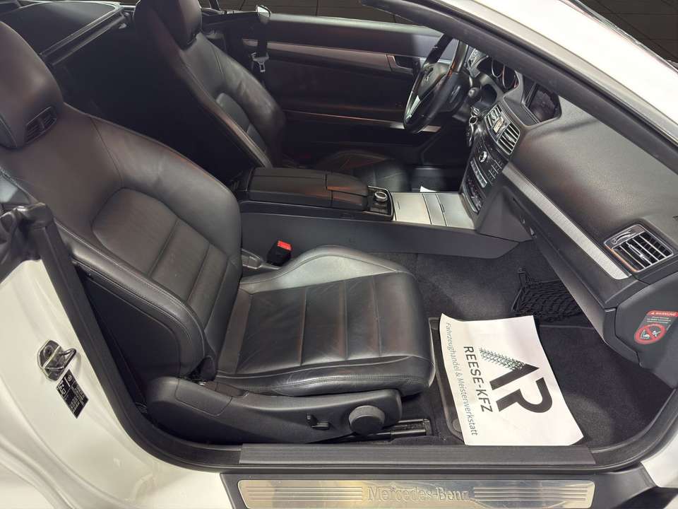 Mercedes-Benz E 200 - Imagem 14