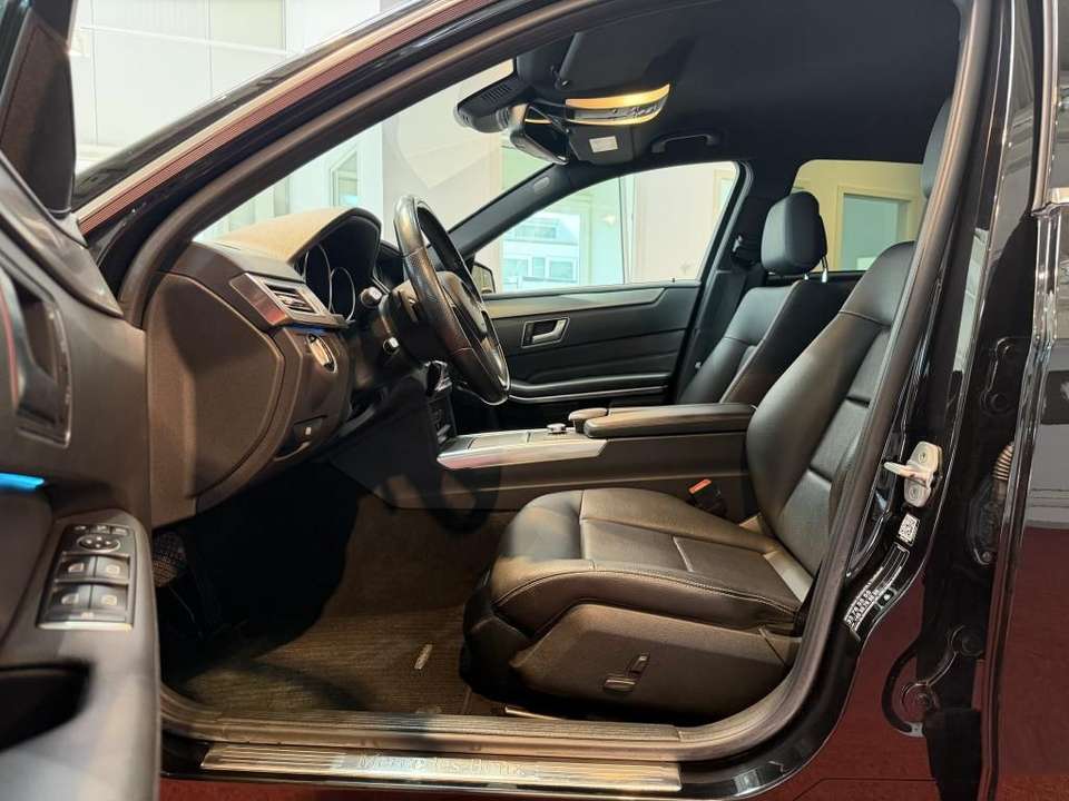 Car picture 9
