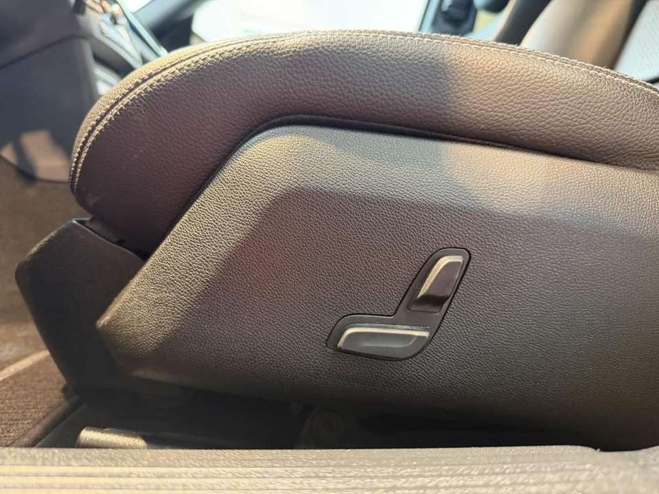 Car picture 11