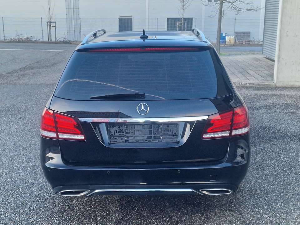 Mercedes-Benz E 250 - Imagem 8