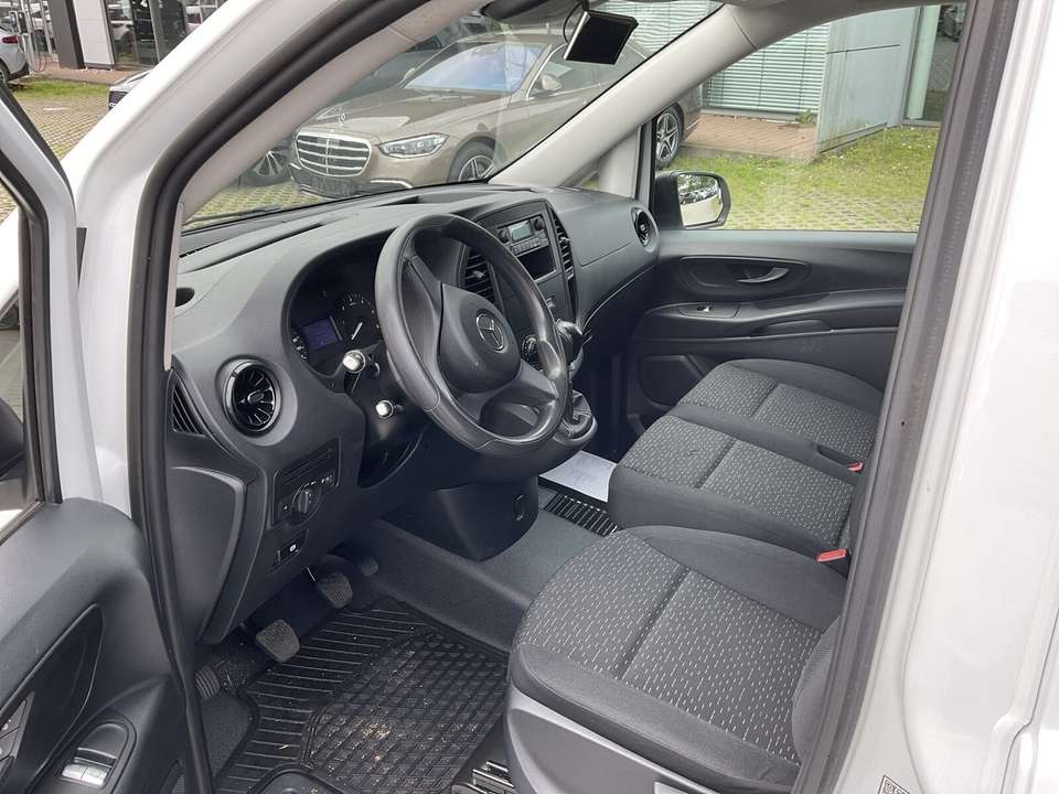 Mercedes-Benz Vito - Imagem 9