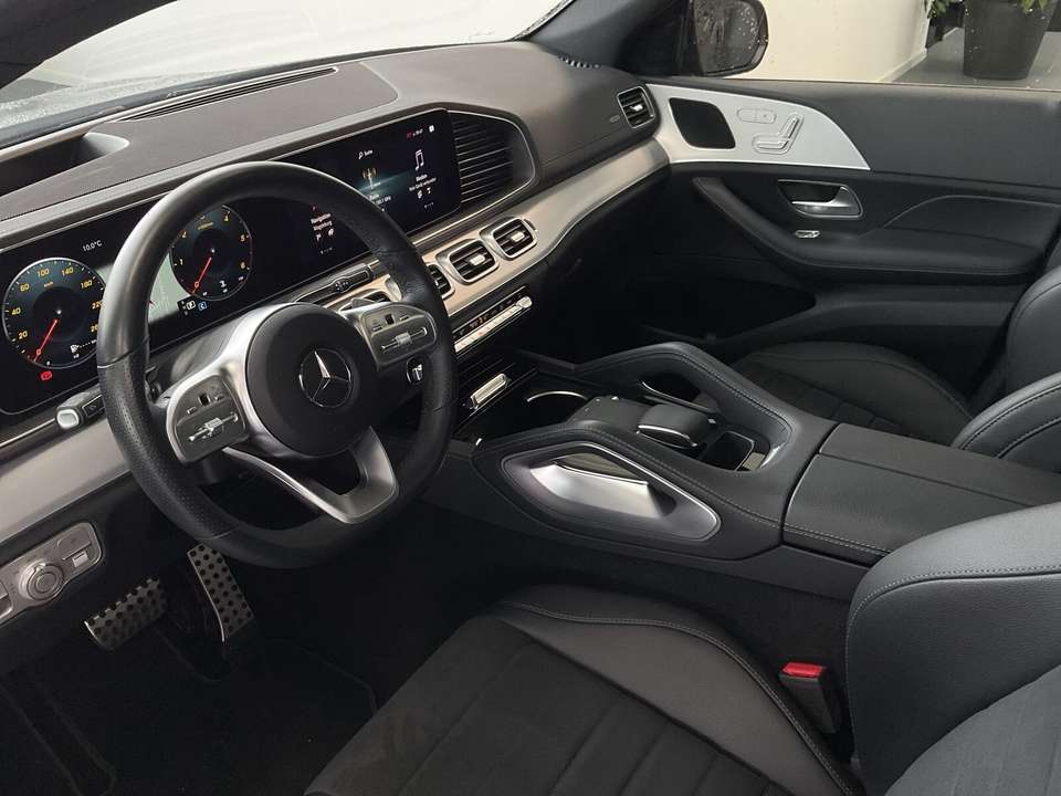 Car picture 9