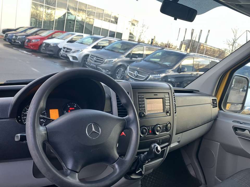 Car picture 11