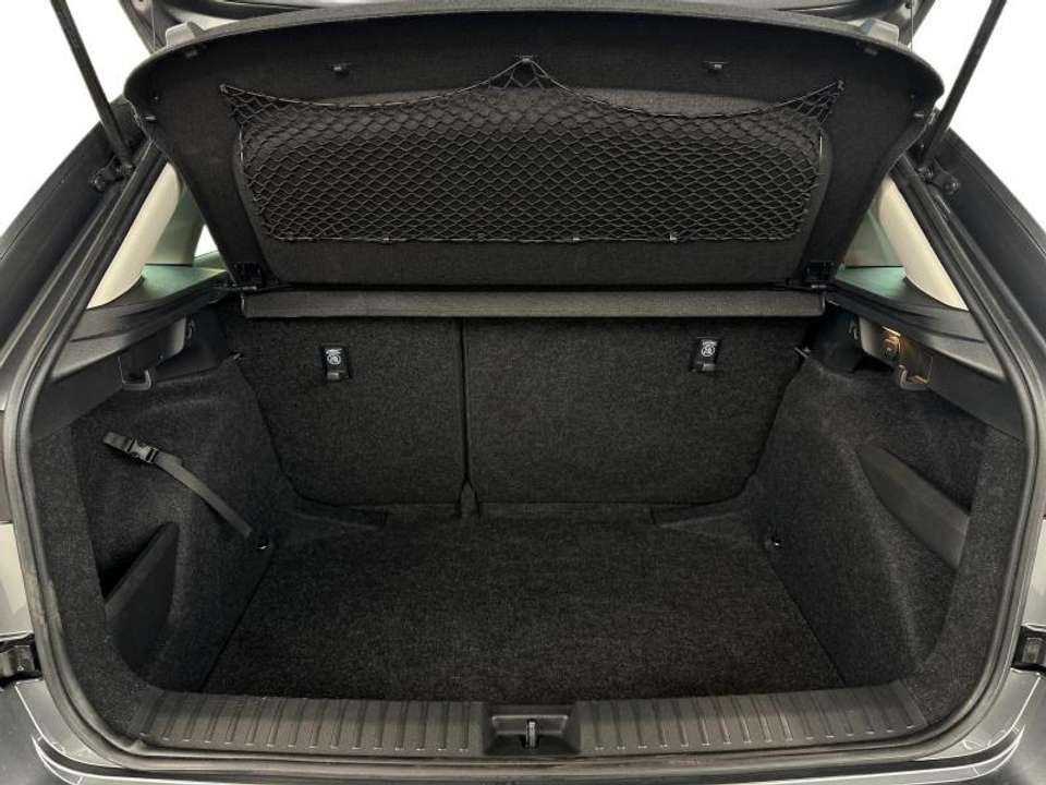 Car picture 9