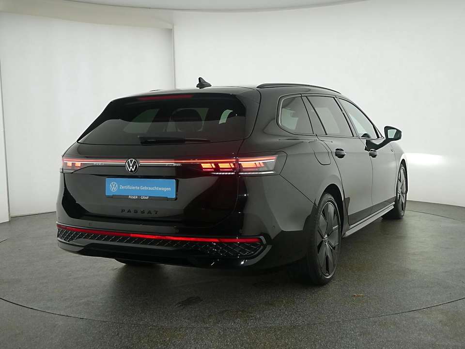 Volkswagen Passat Variant - Imagem 5