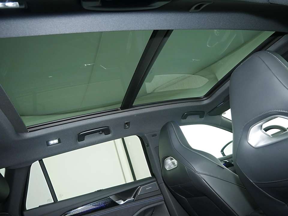 Volkswagen Passat Variant - Imagem 9