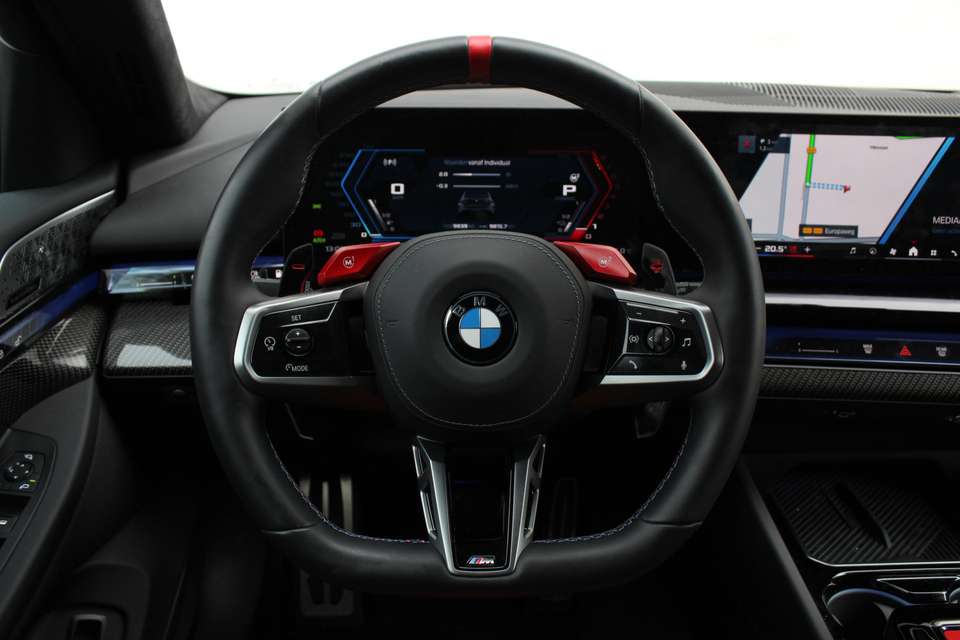 BMW M5 - Imagem 3