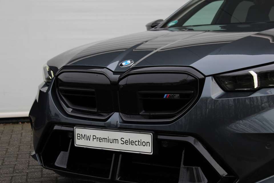 BMW M5 - Imagem 12