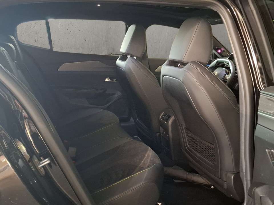 Peugeot 408 - Imagem 18
