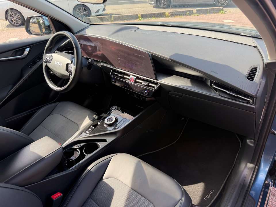 Car picture 10