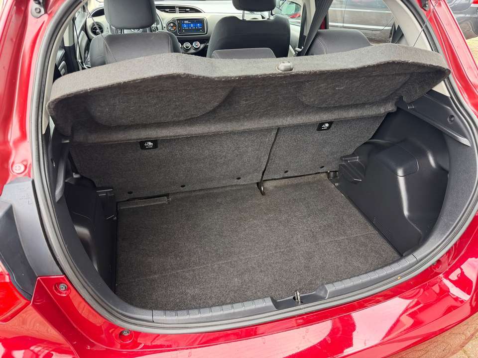 Toyota Yaris - Imagem 8