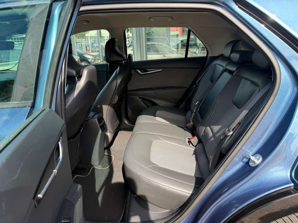 Car picture 12