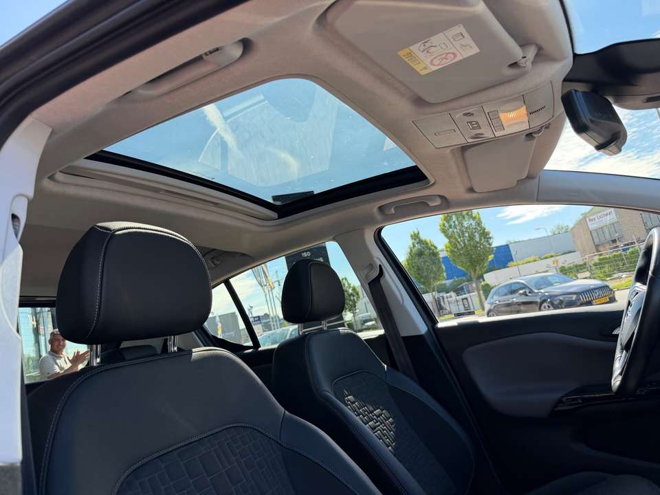 Car picture 9