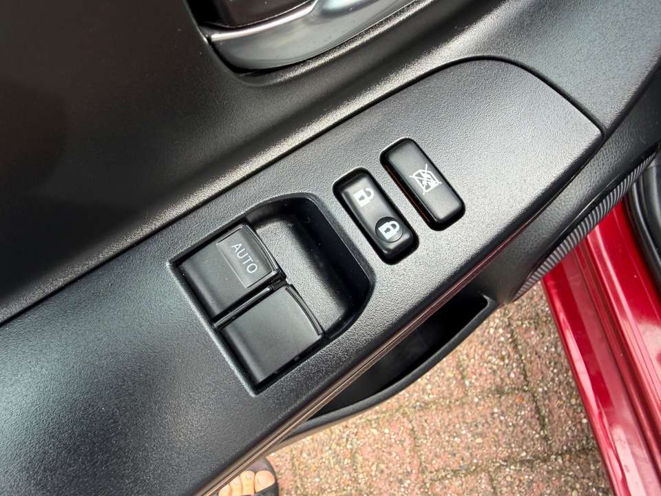 Toyota Yaris - Imagem 12