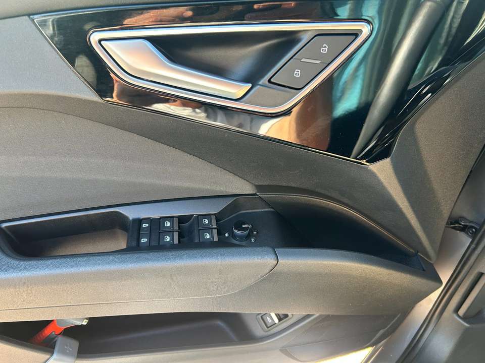 Audi Q4 e-tron - Imagem 14