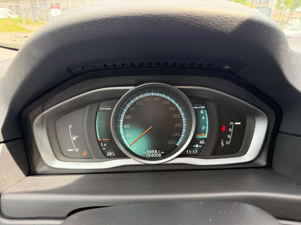 Volvo V70 - Imagem 15